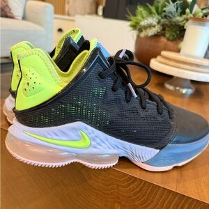 Nike LeBron 19 Low in the "Ghost Green" colorway (style code DO9829-001)